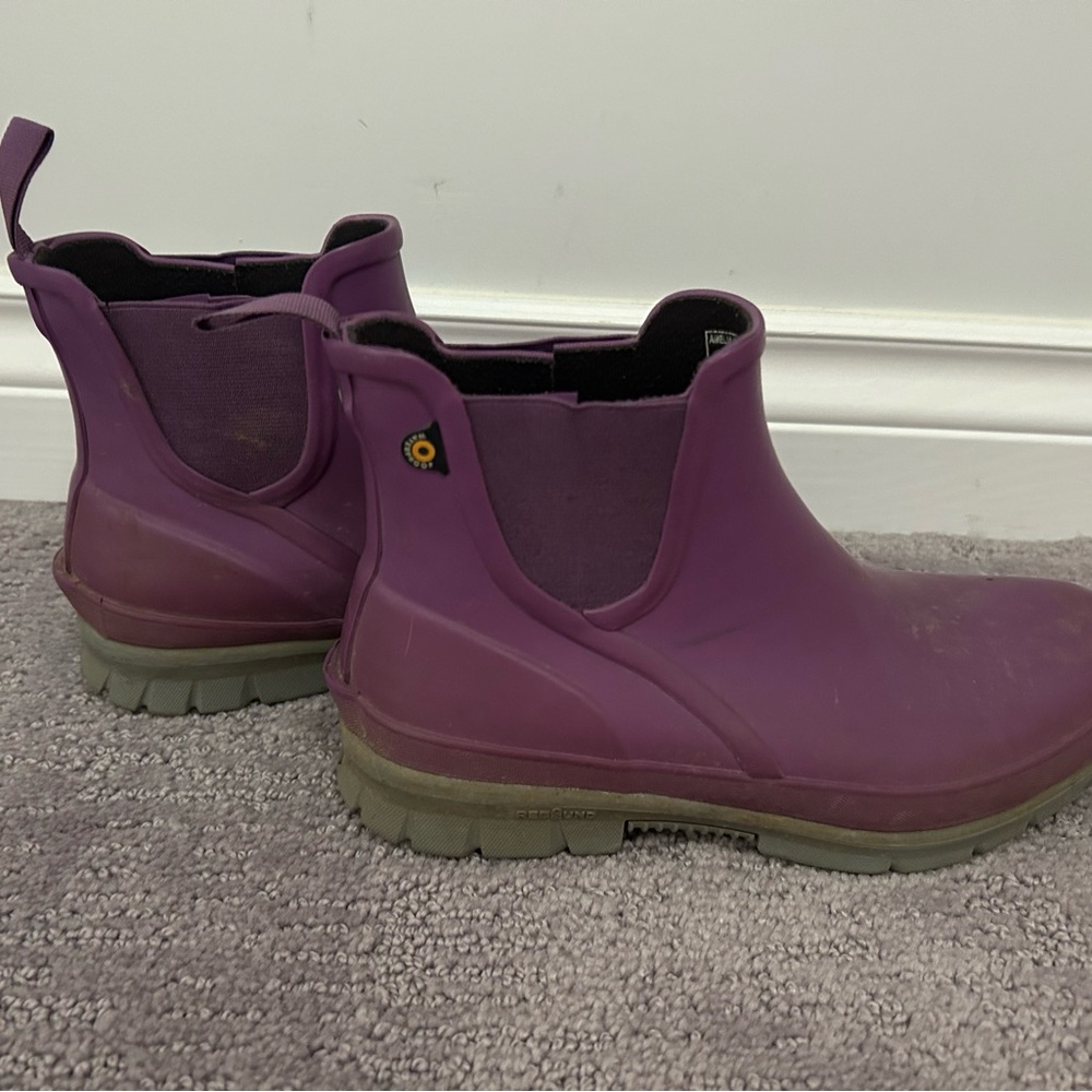 Bogs Women's Plum Chelsea Waterproof Rain Boots